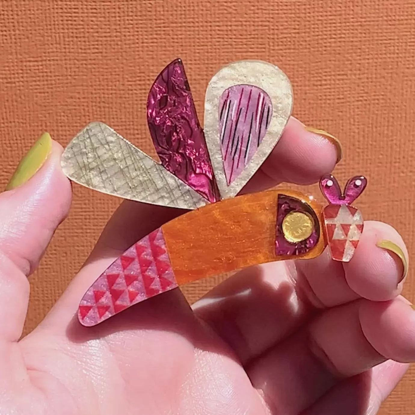 Erstwilder A Dragonfly Named Buzz Brooch* Brooches
