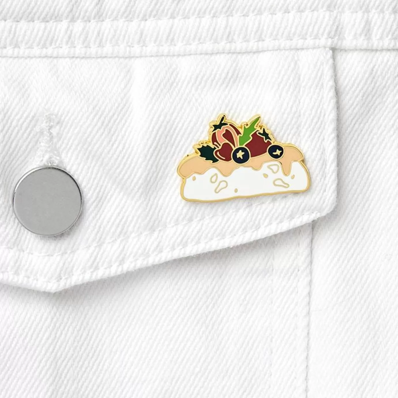Erstwilder Australia'S Favourite Fruit Enamel Pin* Enamel Pins
