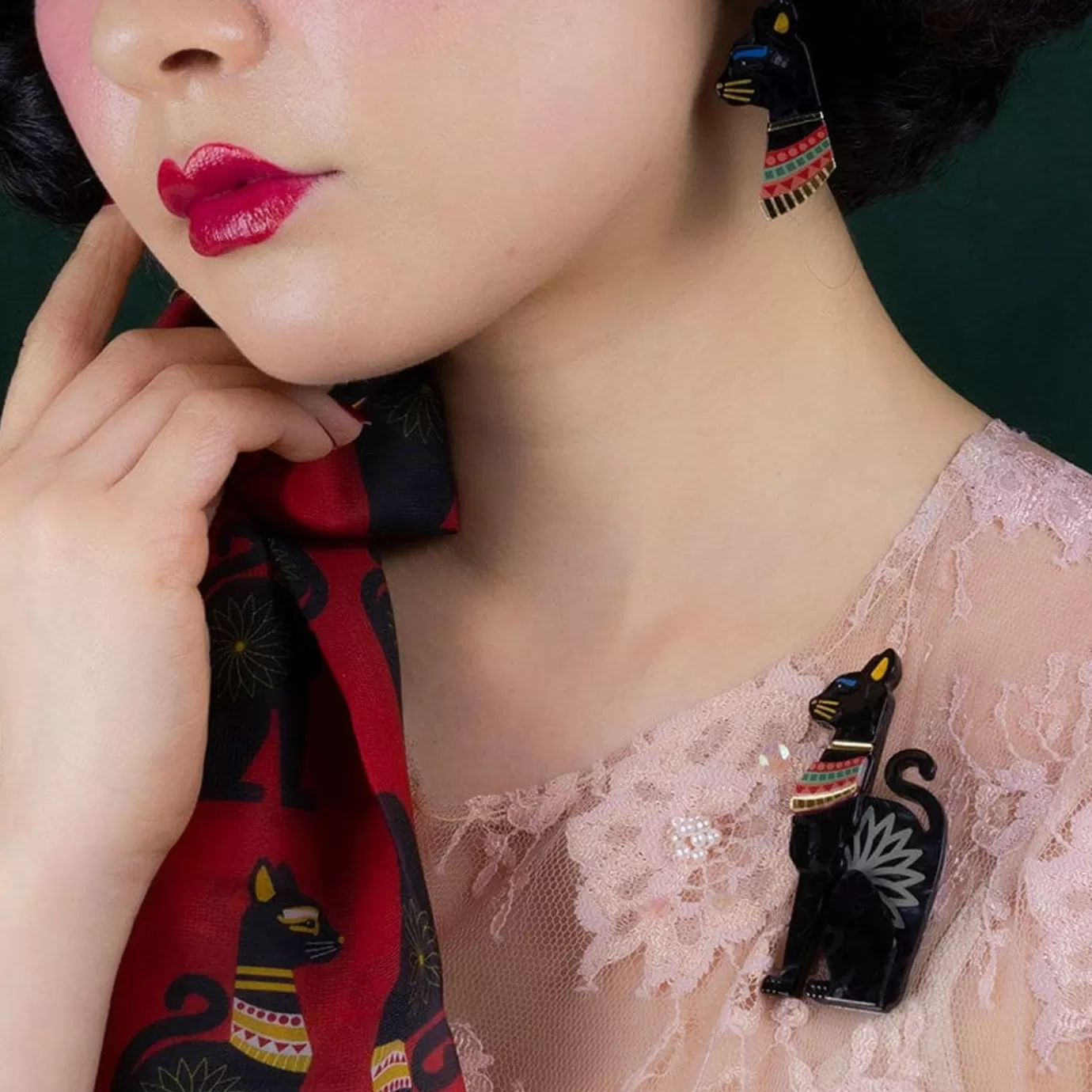 Erstwilder Bastet The Protector Brooch* Brooches