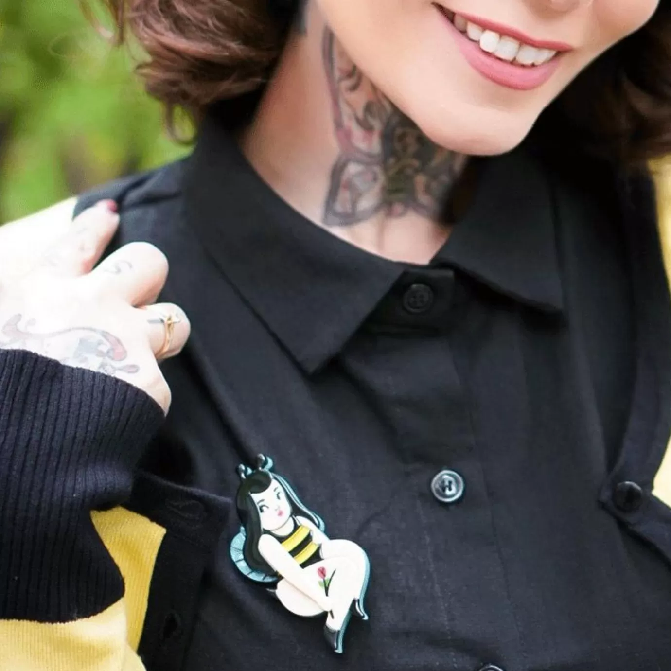 Erstwilder Bee Yourself Brooch* Brooches