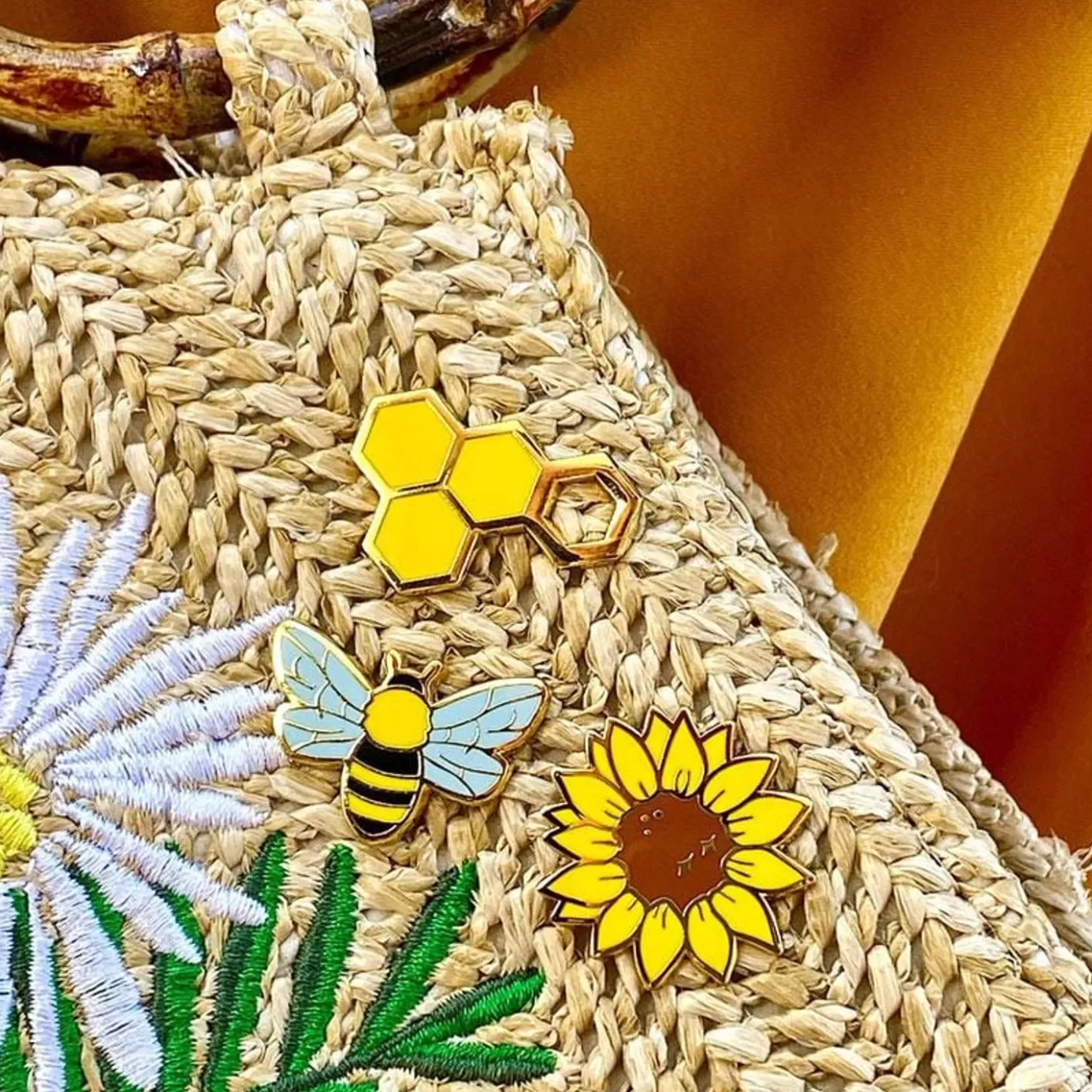 Erstwilder Bee Yourself Enamel Pin Set* Enamel Pins