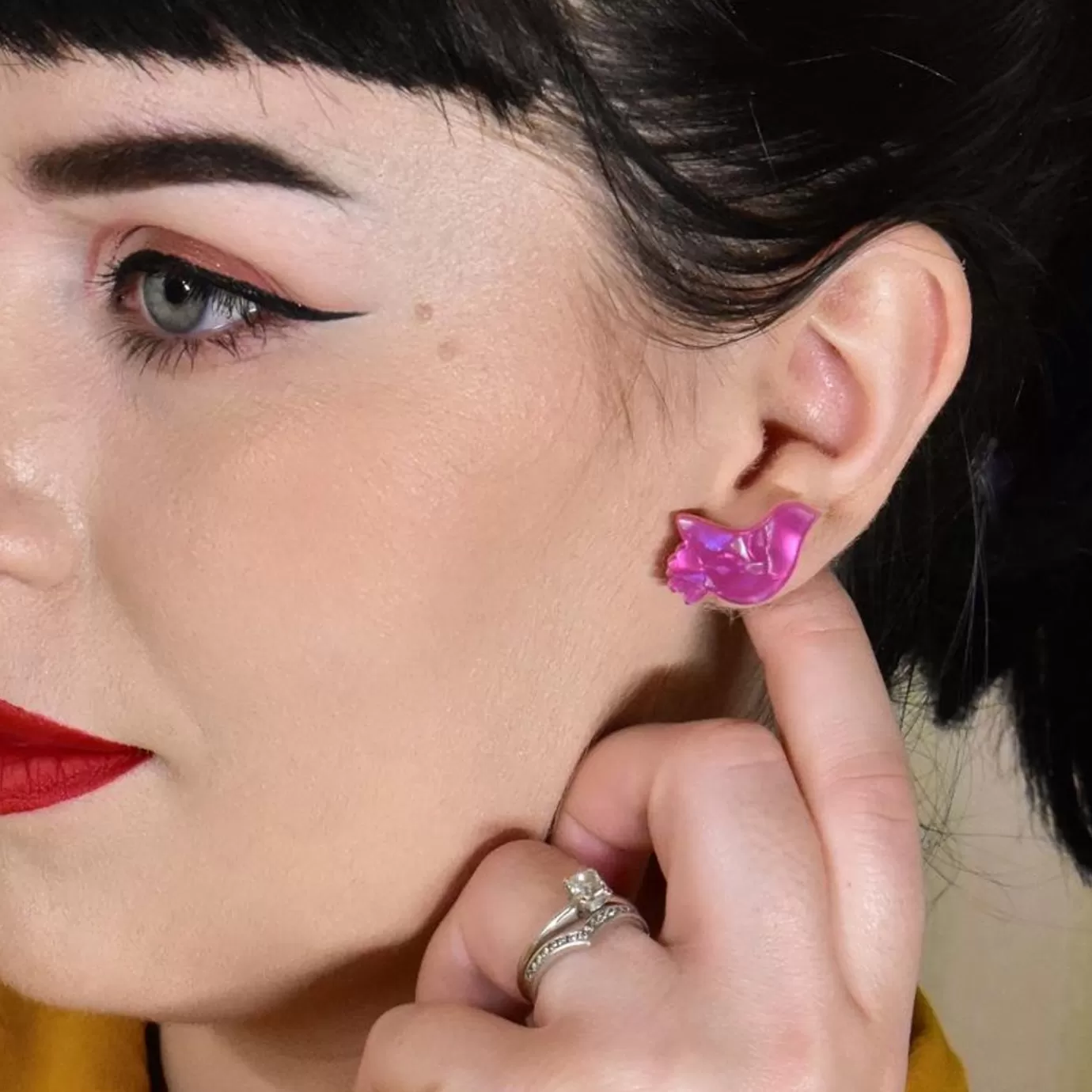 Erstwilder Bird Textured Glitter Resin Stud Earrings - Fuchsia* Essential Earrings