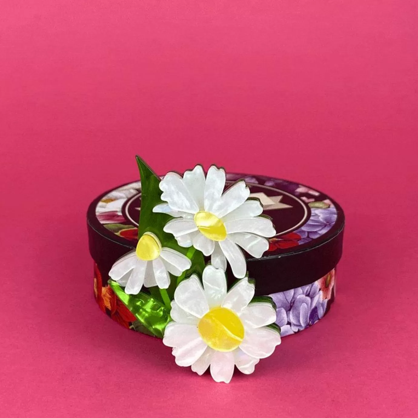 Erstwilder Country Chamomile Brooch* Brooches