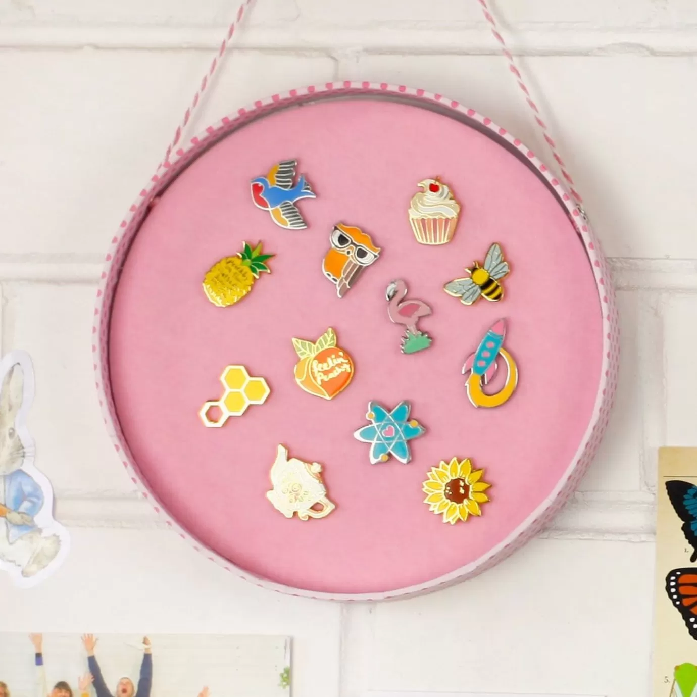 Erstwilder Enamel Pin Collectors Box (Pink)* Components