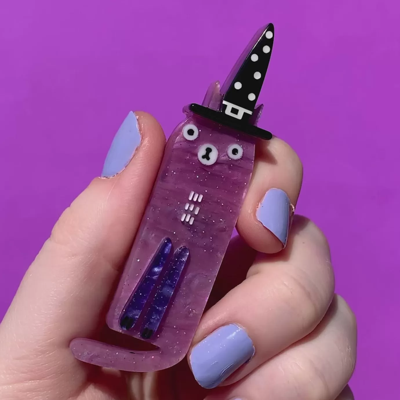 Erstwilder Hocus Purrcas Brooch* Brooches