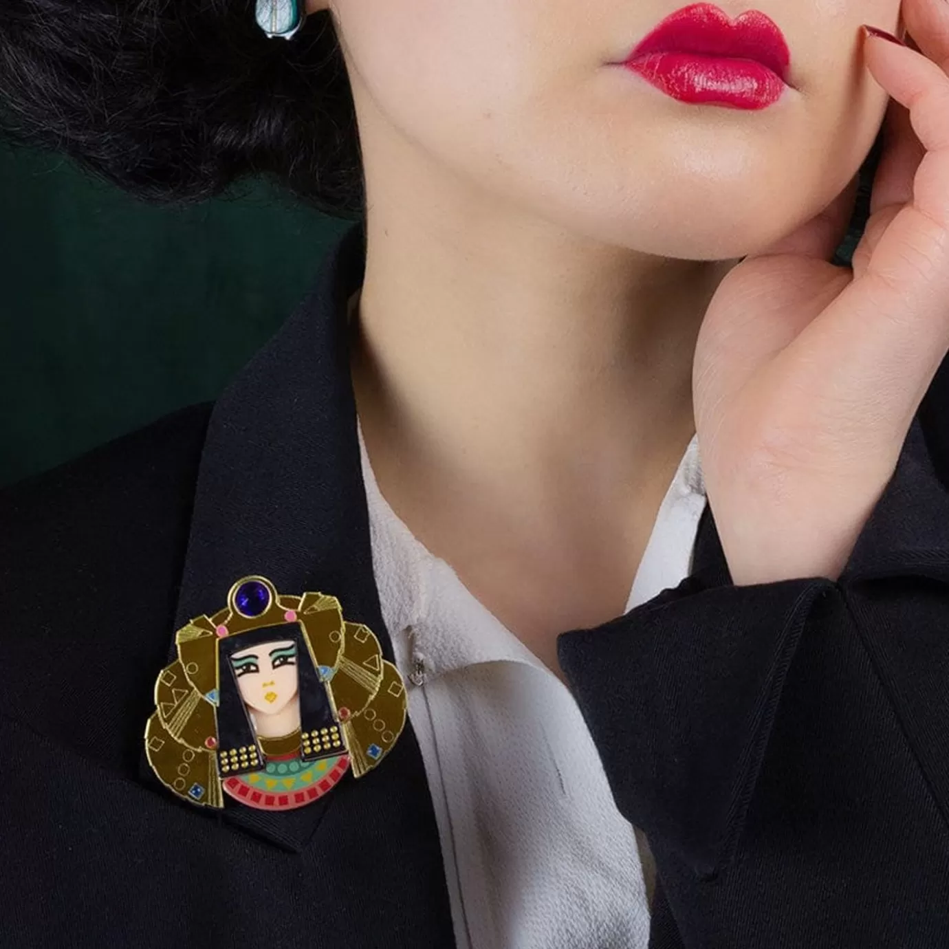 Erstwilder Queen Of The Nile Cleopatra Brooch* Brooches