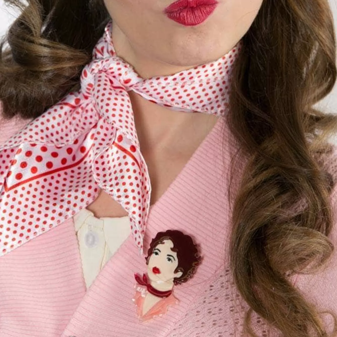 Erstwilder Rizzo'S Rules Brooch* Brooches