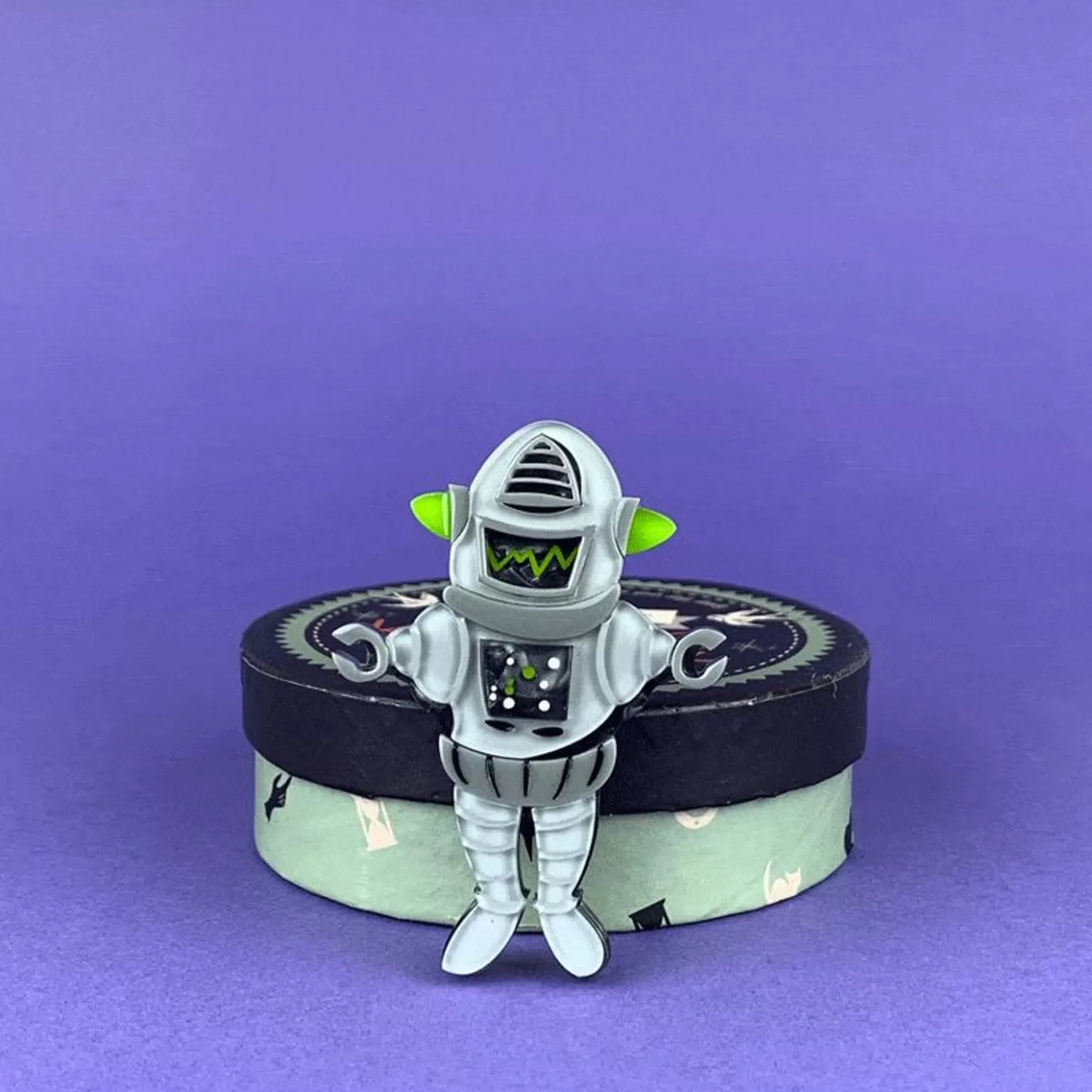 Erstwilder Robert The Rational Robot Brooch* Brooches