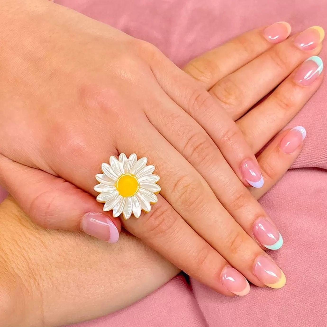 Erstwilder She Loves Me Daisy Statement Ring* Rings