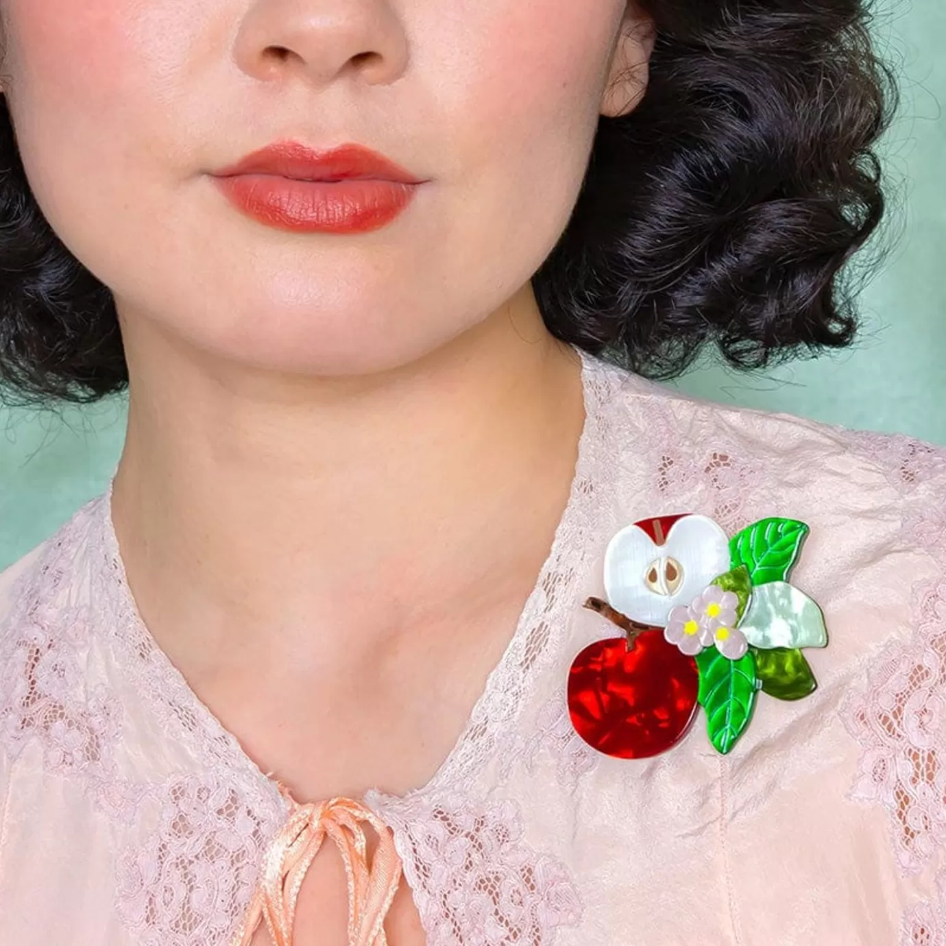 Erstwilder She'S Apples Brooch* Brooches