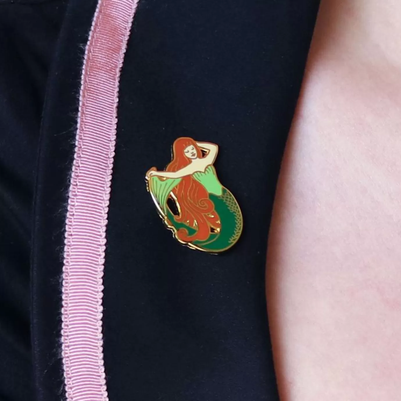 Erstwilder Siren'S Call Enamel Pin* Enamel Pins