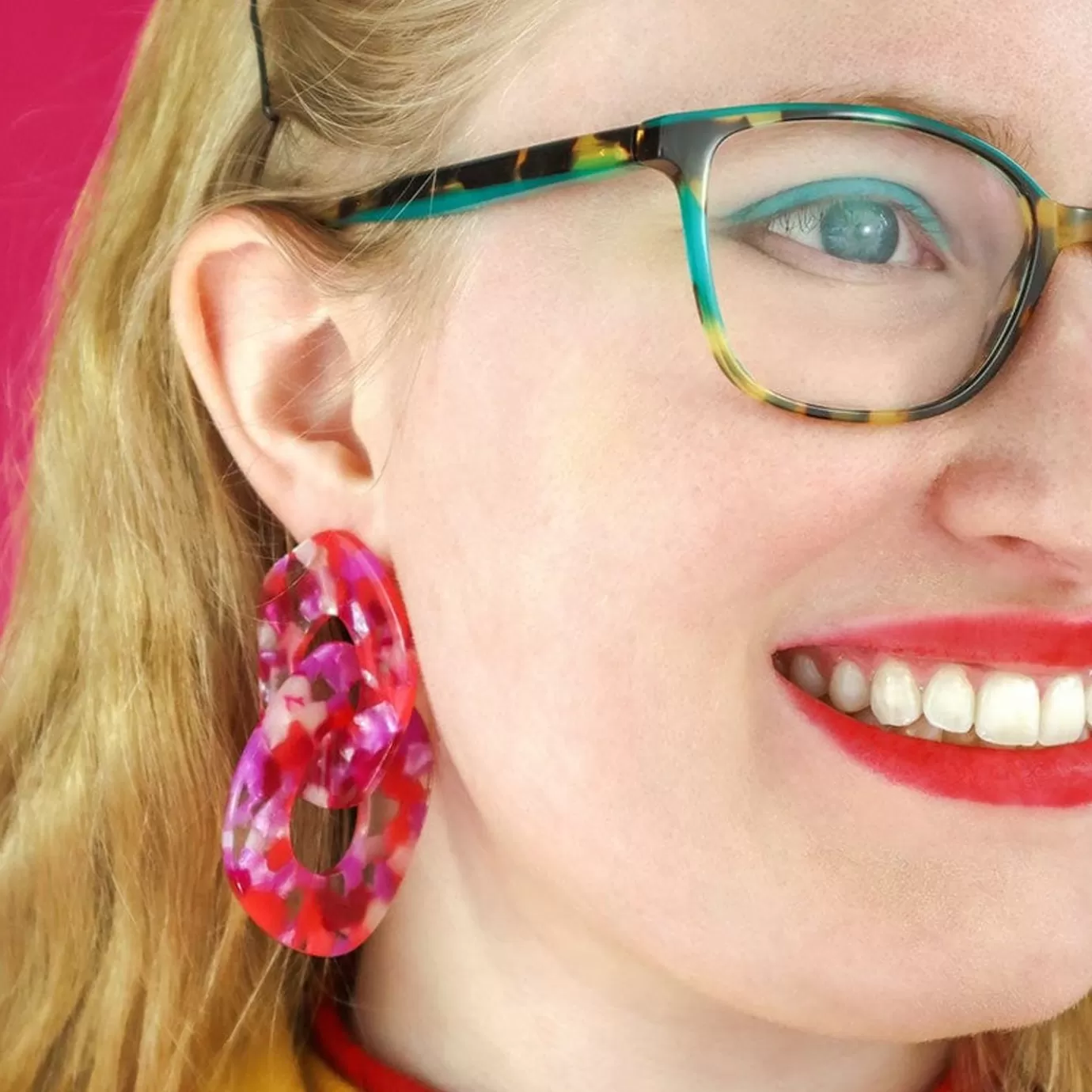 Erstwilder Statement Tort Chunky Chain Earrings - Pink* Essential Earrings