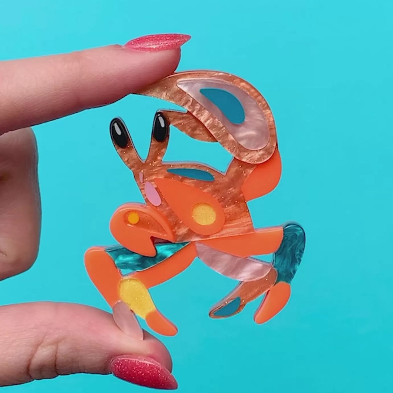 Erstwilder The Guarded Golden Ghost Crab Brooch* Brooches