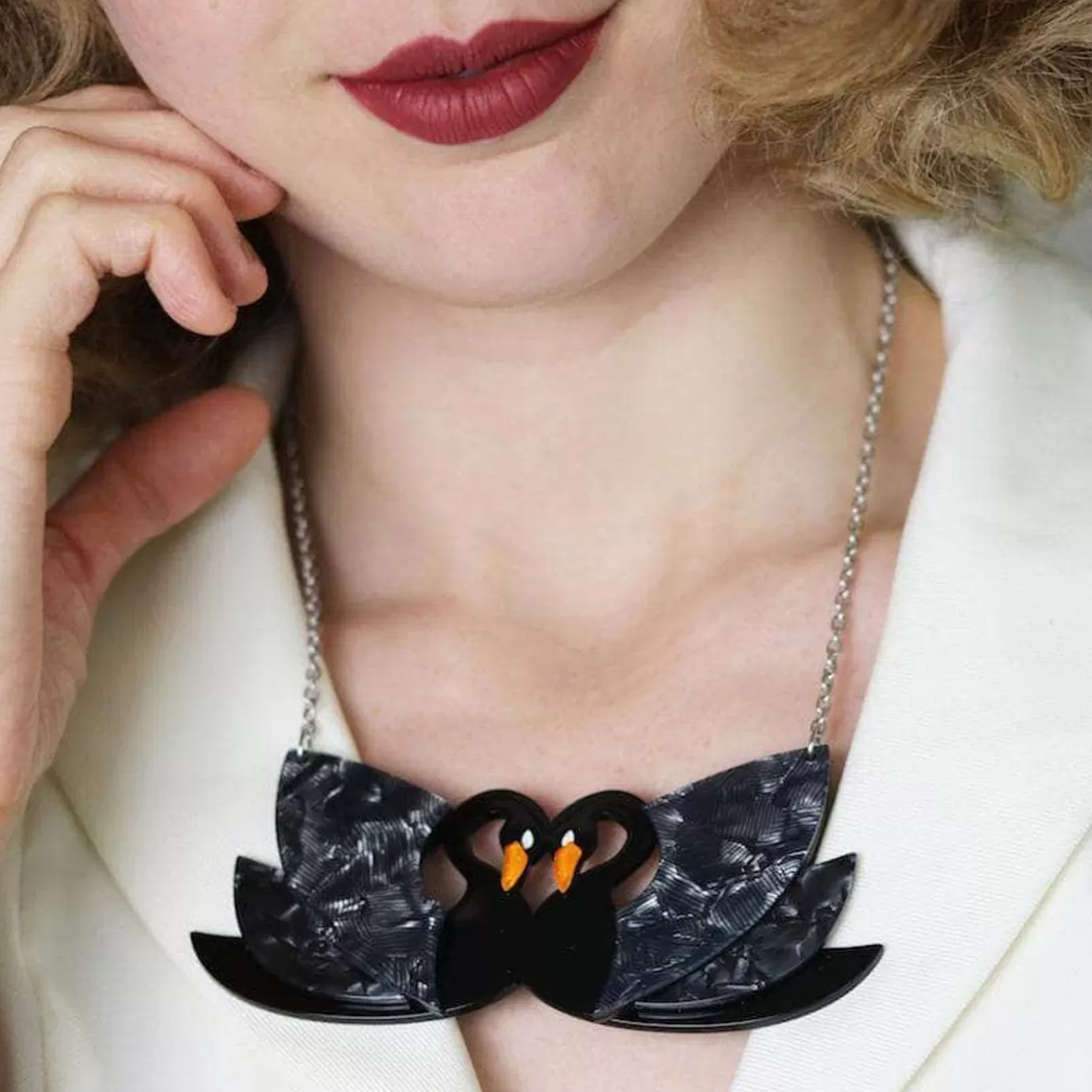 Erstwilder Tunnel Of Love Necklace* Necklaces