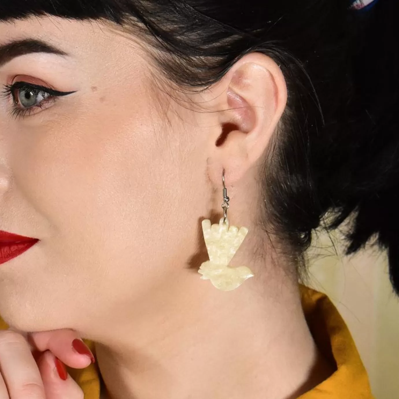 Erstwilder Wagtail Ripple Glitter Resin Drop Earrings - Cream* Essential Earrings