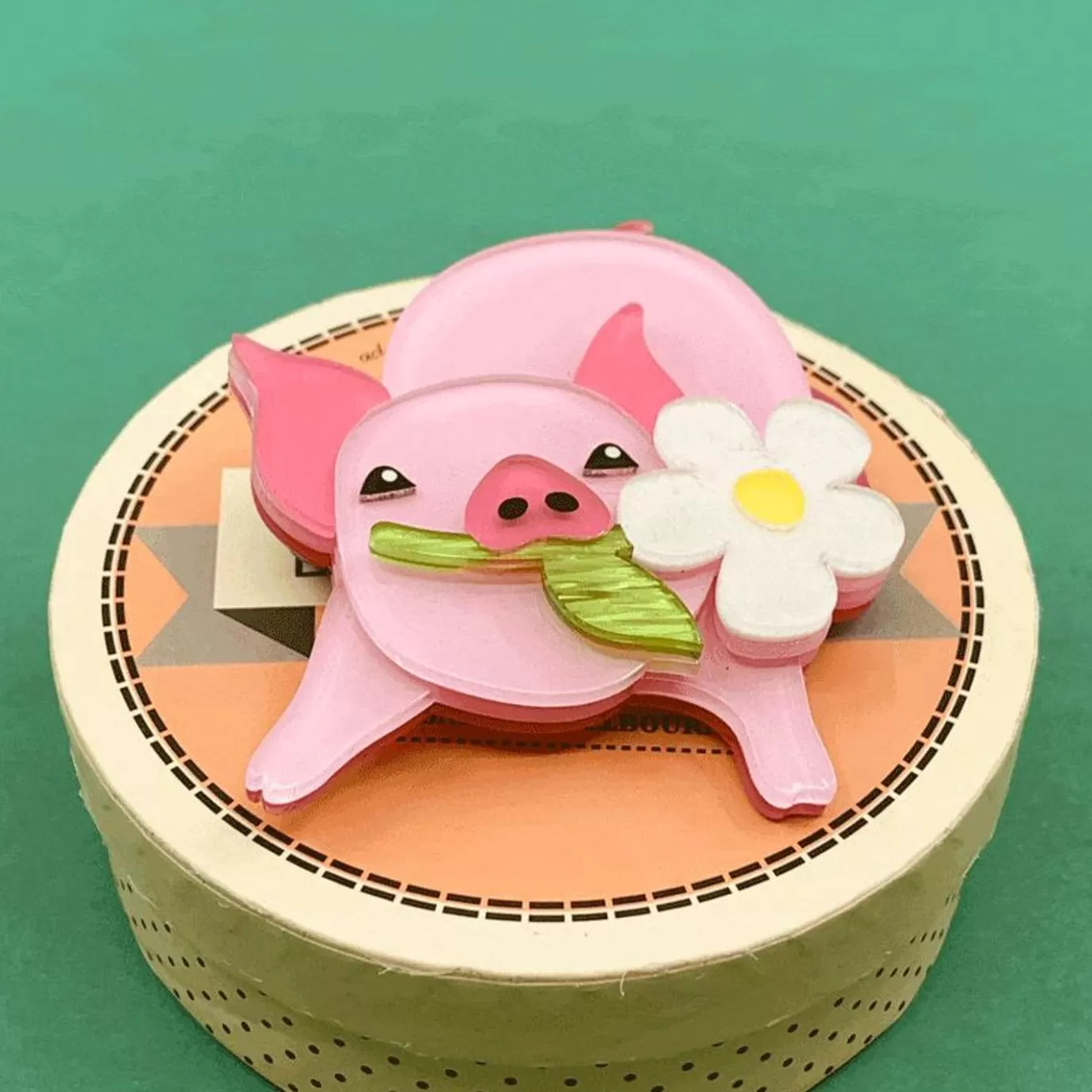 Erstwilder Wilbur The Wonder Pig Brooch* Brooches