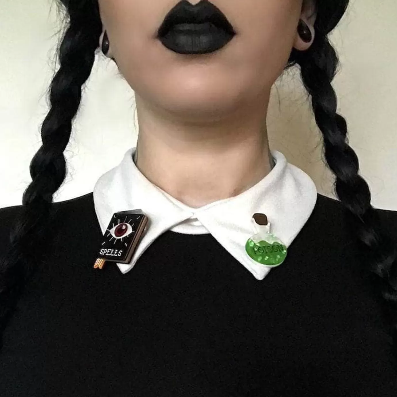 Erstwilder Witch'S Brew Brooch Set* Brooches