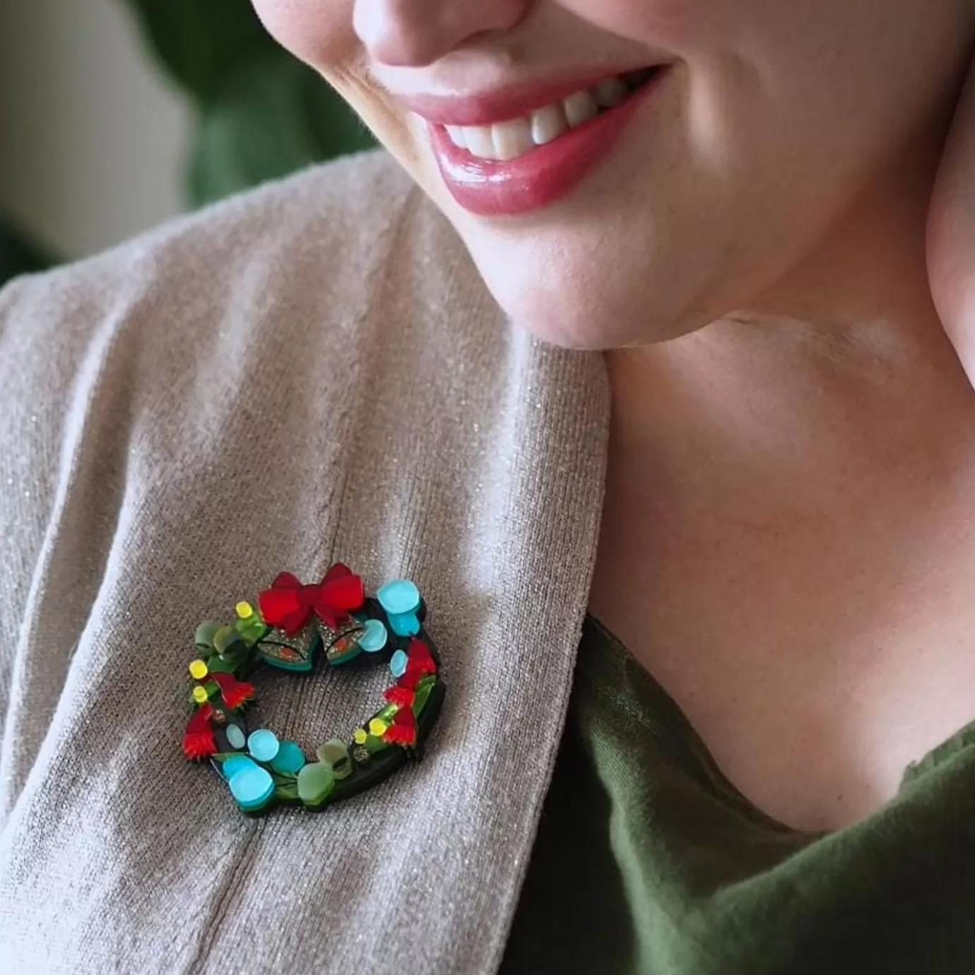 Erstwilder Wreath Down Under Brooch* Brooches