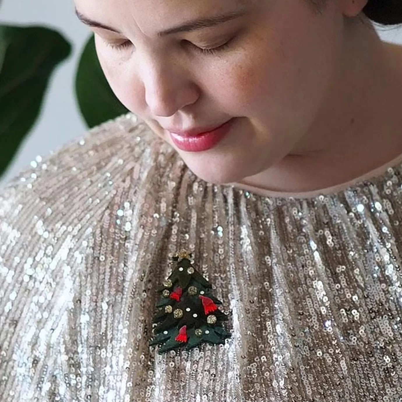 Erstwilder Yuletide Timber Brooch* Brooches